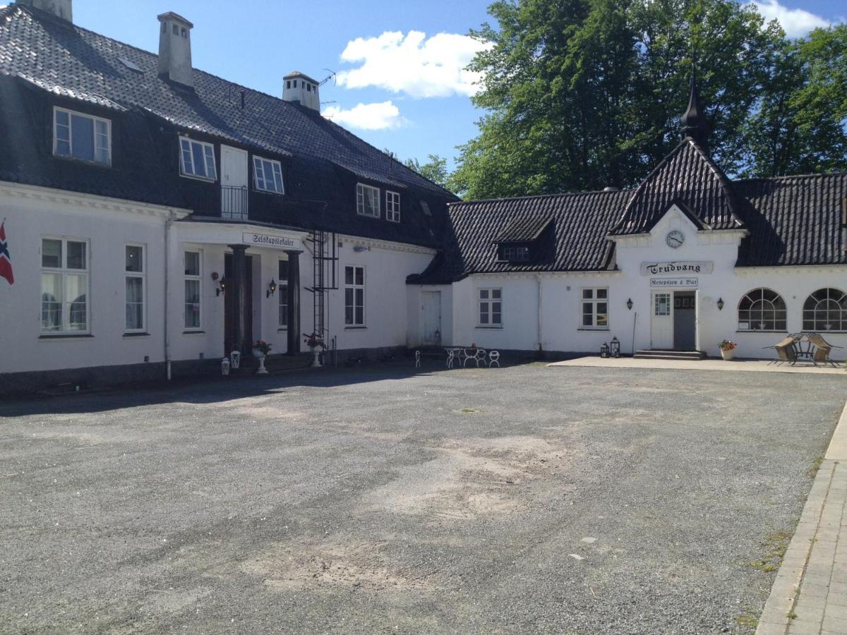 Trudvang Gjestegaard Larvik Exterior photo